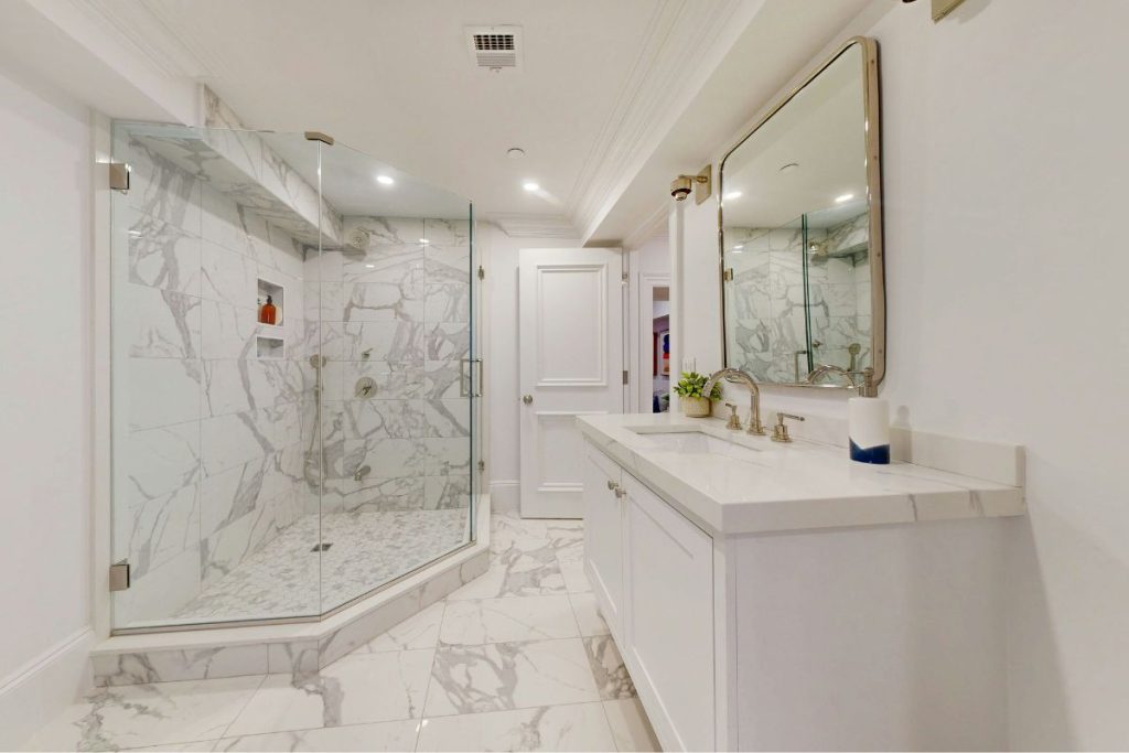 Historic home in Beacon Hill bathroom renovation
