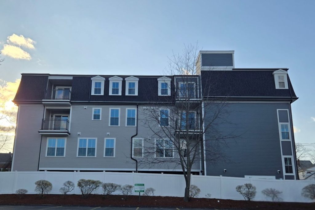 Quincy Center Luxury apartment building